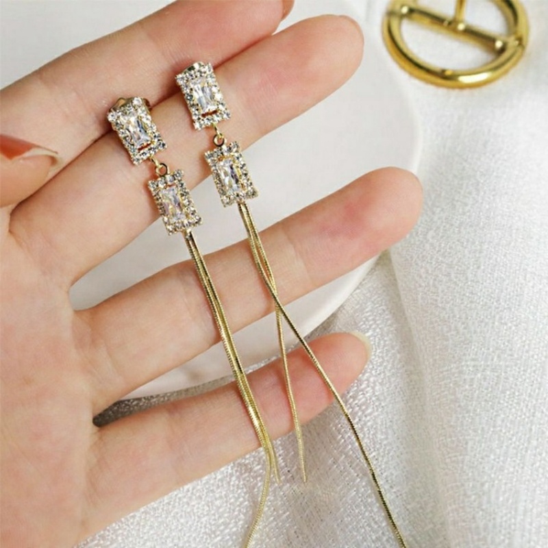 Bông Tai Hình Chữ Nhật Đính Đá Zircon Thanh Lịch