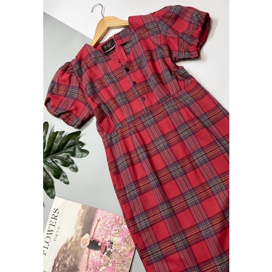 🌼Đầm kẻ caro ôm nhẹ