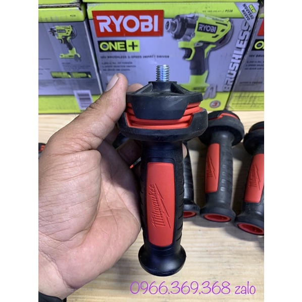 Tay cầm máy mài Milwaukee