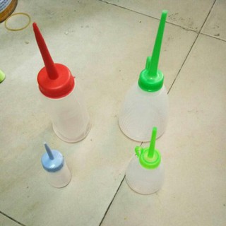 Lọ  Vịt Dầu  Đựng Dầu Máy - Ko Có Dầu Chỉ Có Lọ #120703