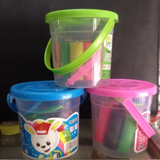 Hộp đất nặn 12 màu