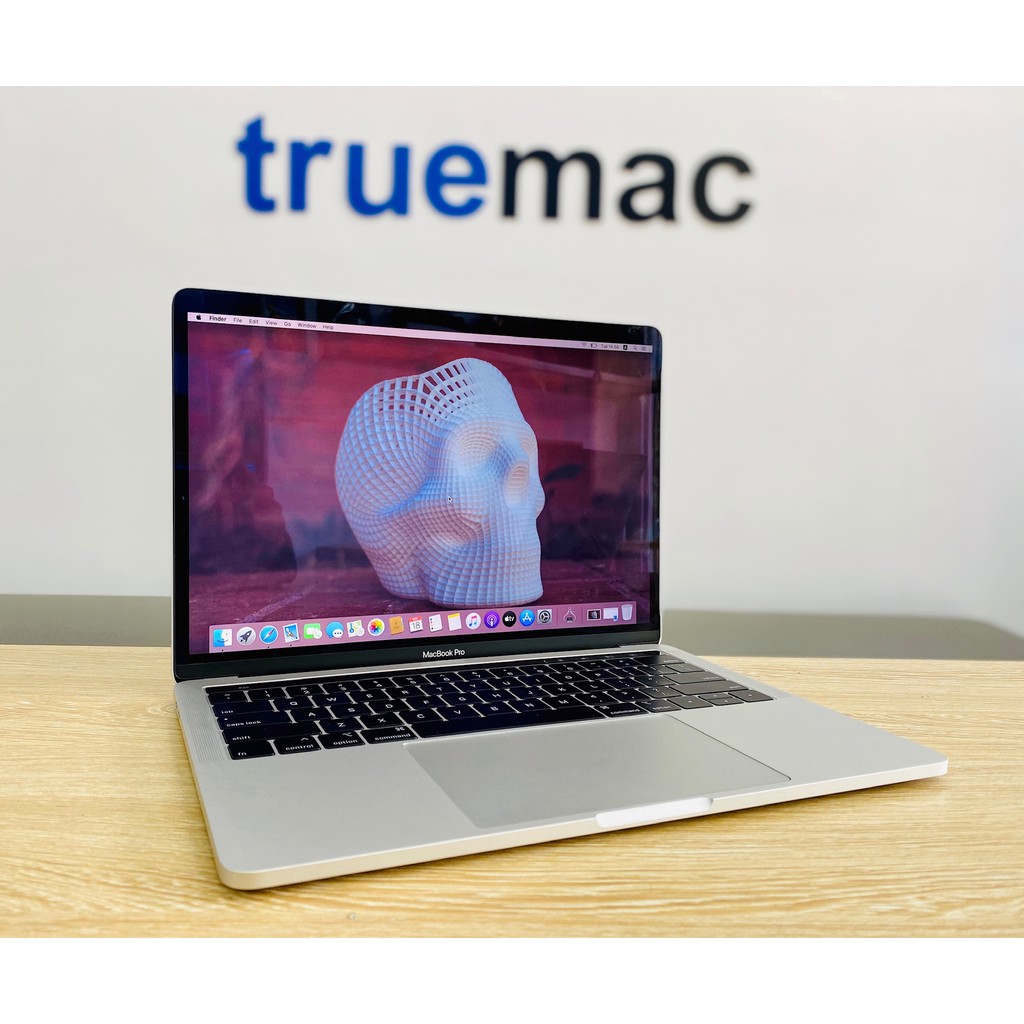 Macbook pro 13" 2016 MLUQ2 mới 99%