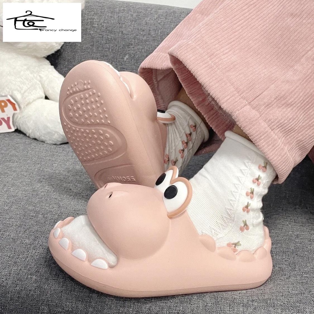 Dép Sandal Bít Mũi Đế Mềm Chống Trượt Chống Nước In Hình Hoạt Hình Dễ Thương