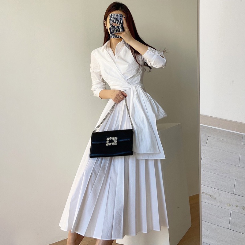 Đầm sơ mi dáng dài thắt eo chân váy xếp ly lớn công sở nhẹ nhàng phong cách Hàn Quốc