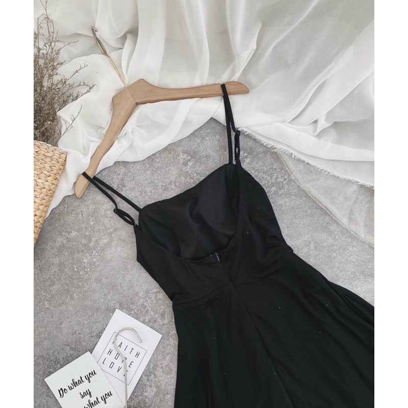 ĐẦM MIDI ĐEN HỞ LƯNG