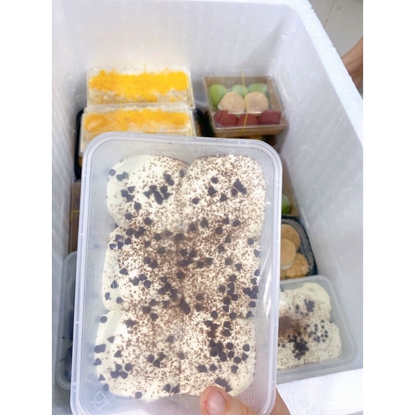 Bánh mì dẻo kem milo chíp