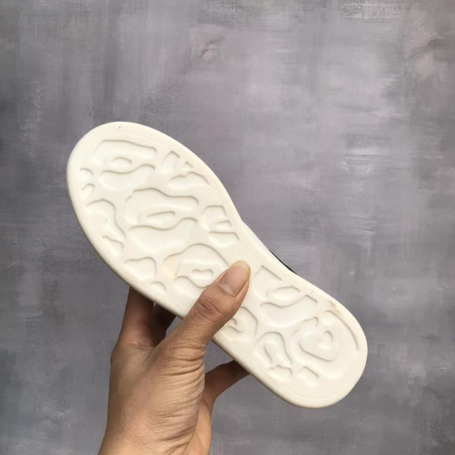 [𝗕𝗮́𝗻 𝗹𝗼̂̃ 𝘃𝗼̂́𝗻] Giày Thể Thao 𝐌𝐜 𝐪𝐮𝐞𝐞𝐧 gót đen,Giày Sneaker Mc trắng gót đen mới nhất,hót nhất