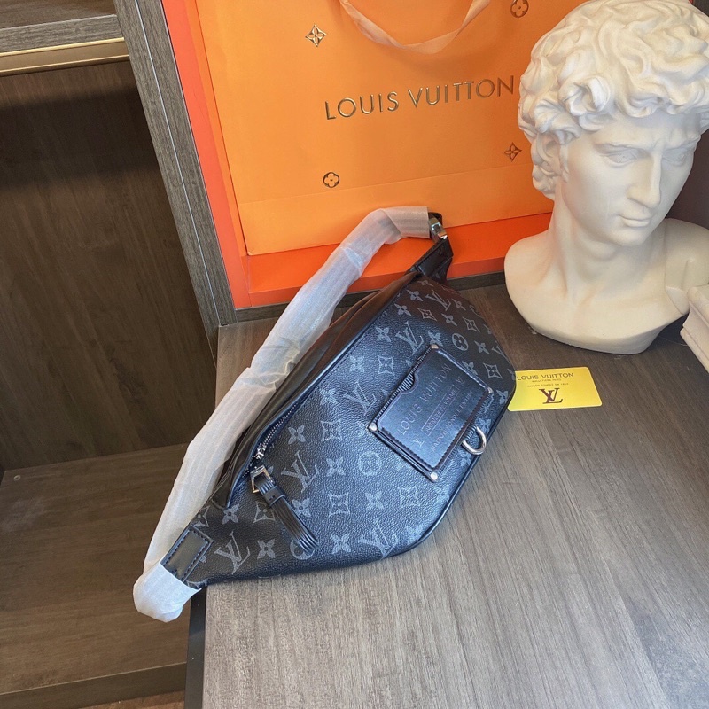 Túi đeo chéo, đeo bụng LV cao cấp 2021