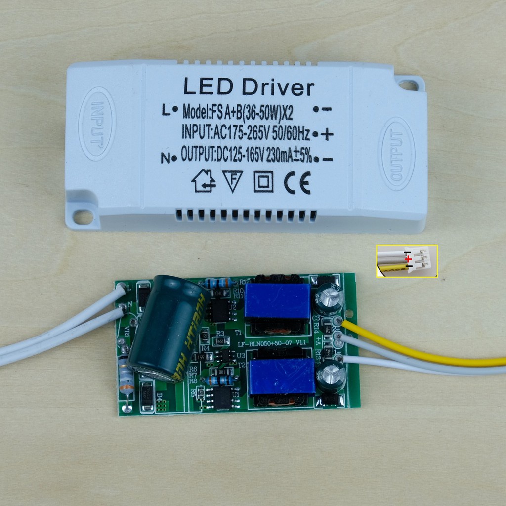 Chấn lưu đèn led 3 màu