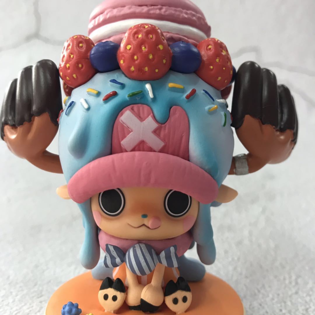 11cm Anime One Piece Crown Tony Tony Chopper 15th Anniversary Dessert Cookies PVC Figurine Model Doll Toys Gifts