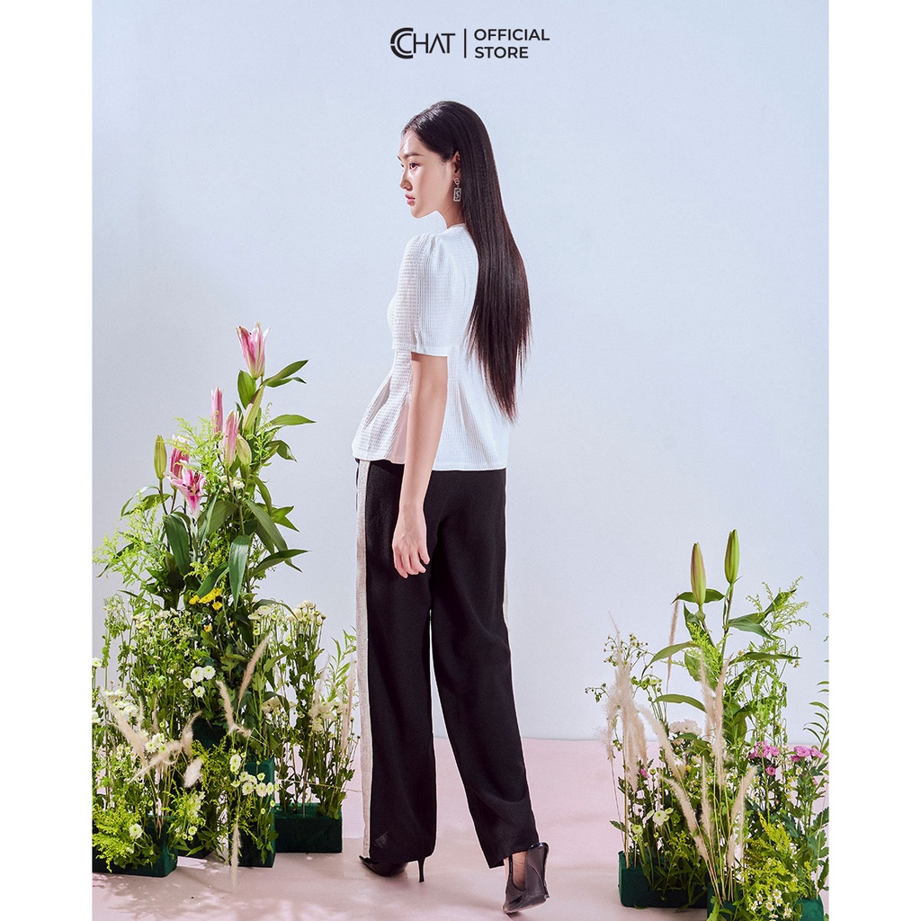 Áo Kiểu Nữ 𝐂𝐂𝐇𝐀𝐓 Cutout Vai Đai Chữ Chanel Vuông Phong Cách Trẻ Trung 12ANS2020PT P1005285