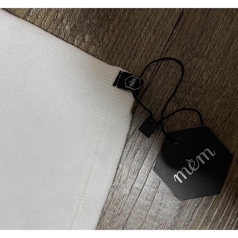 Pass áo yếm lệch vai Aria tiemmem