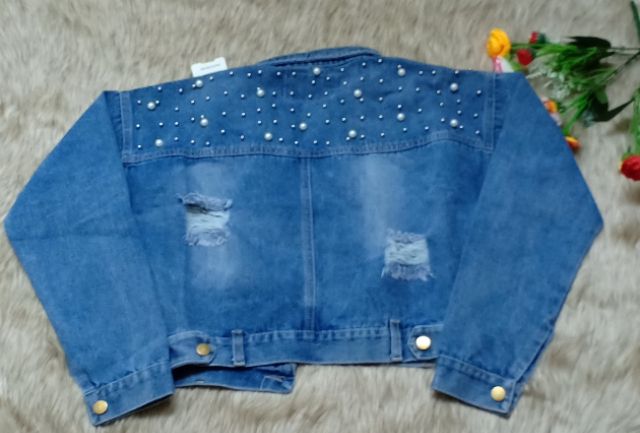 ( hình chụp)Áo jeans nữ đính hột thời trang rất đẹp