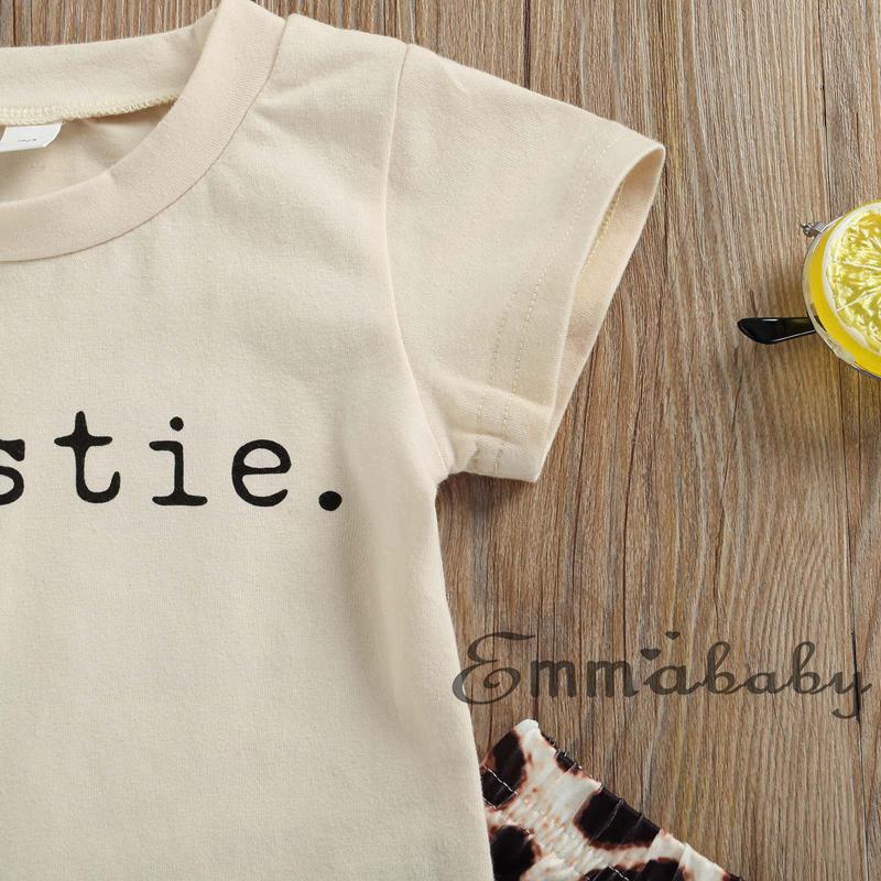 Áo Thun Tay Ngắn Và Quần Dài Ống Loe Họa Tiết Da Báo Cho Bé Gái