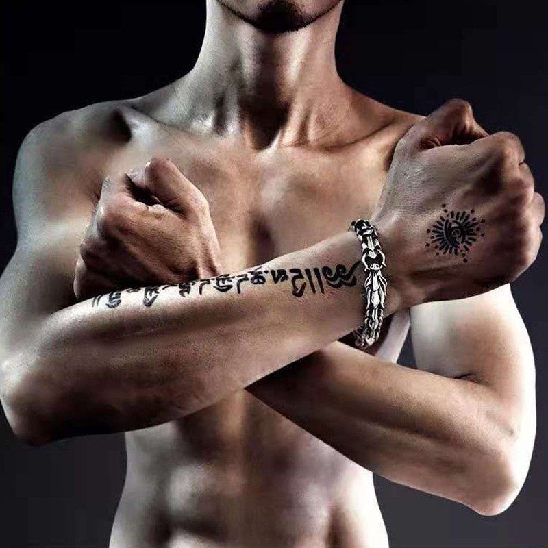 Vòng Tay Hình Rồng Bằng Thép Titanium Phong Cách Vintage Cho Nam