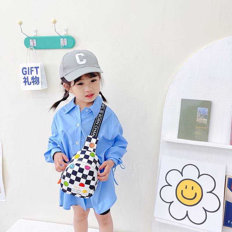 Túi Đeo Chéo Hình Mặt Cười Dễ Thương Cho Bé