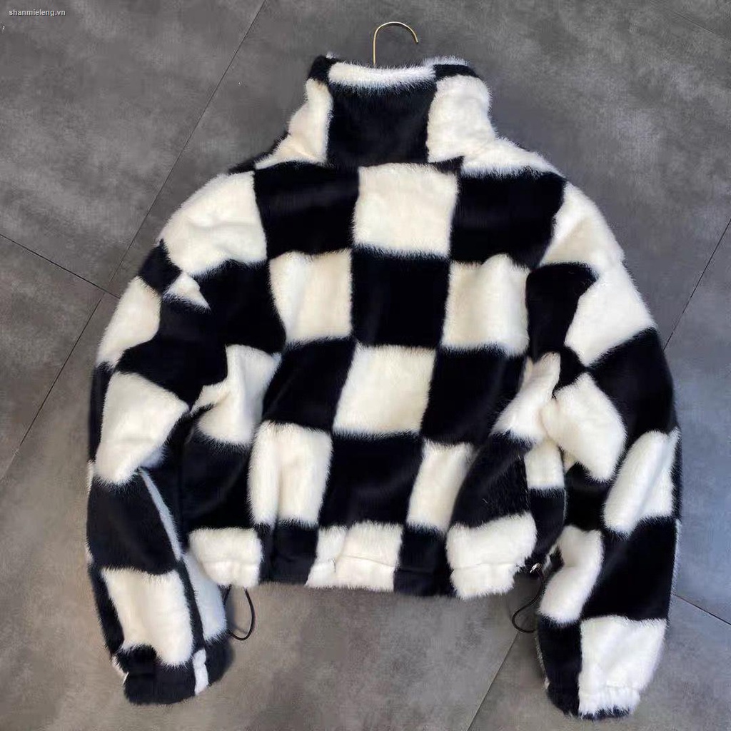 ↂ Áo khoác cotton cổ đứng tay dài kẻ sọc trắng đen phối dây xích thời trang mùa đông 2021 | BigBuy360 - bigbuy360.vn