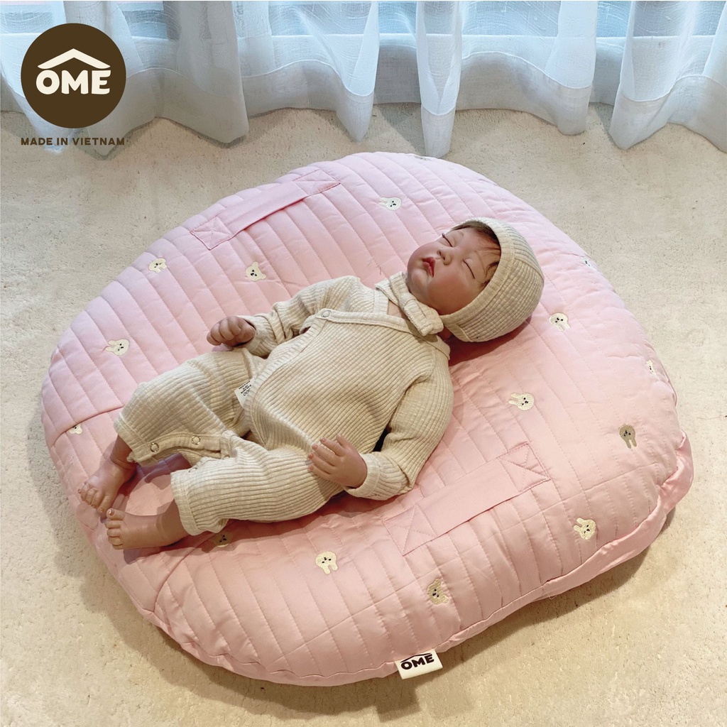 Gối Chống Trào Ngược Ome Hoạ Tiết Thêu Tay  Vải Cotton 100% Cotton Hàn Quốc An Toàn Cho Da Của Bé