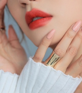 𝐒𝐨𝐧 𝐊𝐞𝐦 𝟑𝐂𝐄 𝐌𝐚𝐜𝐚𝐫𝐨𝐧 𝐑𝐞𝐝 – 𝐂𝐥𝐨𝐮𝐝 𝐋𝐢𝐩 𝐓𝐢𝐧𝐭 𝐌à𝐮 Đỏ 𝐓ươ𝐢.