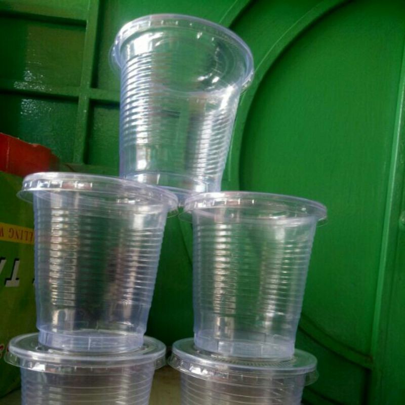 Ly nhựa 220 ml
