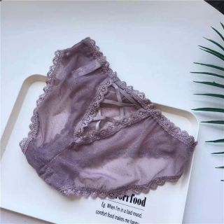 Quần chip lưới phối đan chéo và ren