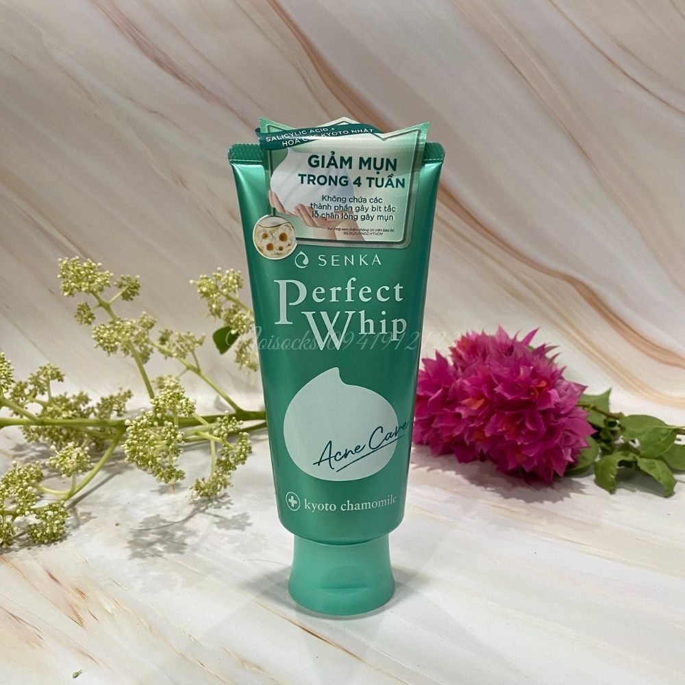 Sửa rửa mặt hỗ trợ trị mụn Senka perfect whip acne care 100gram