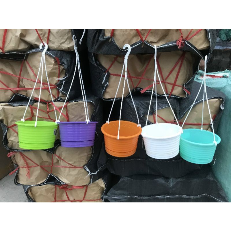 Chậu nhựa treo QP kèm dây treo và đáy chậu