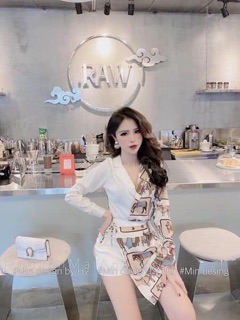 Set sơ mi kèm chân váy ngựa