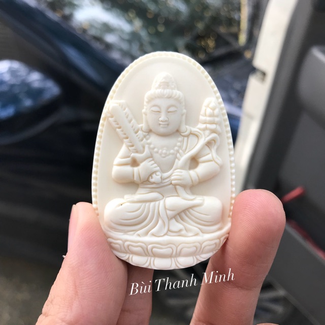 Phật bà Hư Không Tạng Bồ Tát ( phật bản mệnh của người Tuổi Sửu và tuổi Dần)