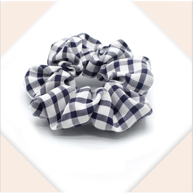 Cột Tóc Scrunchies Vải Caro Cỡ Lớn