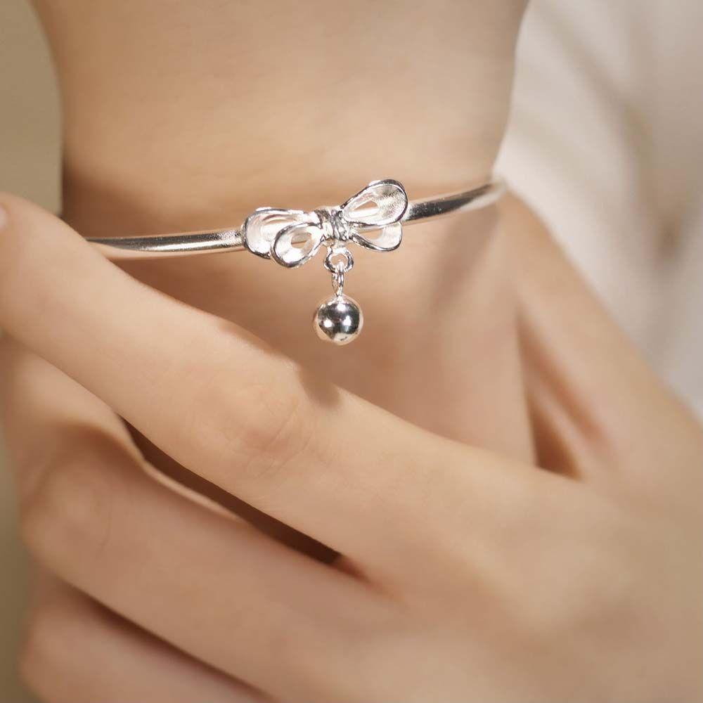 Vòng Tay Đính Nơ Hình Chữ C Đơn Giản Dễ Thương Dành Cho Nữ