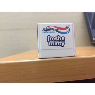 Kem Đánh Răng Aquafresh Bạc Hà Thơm Mát – Tuýp 100ml