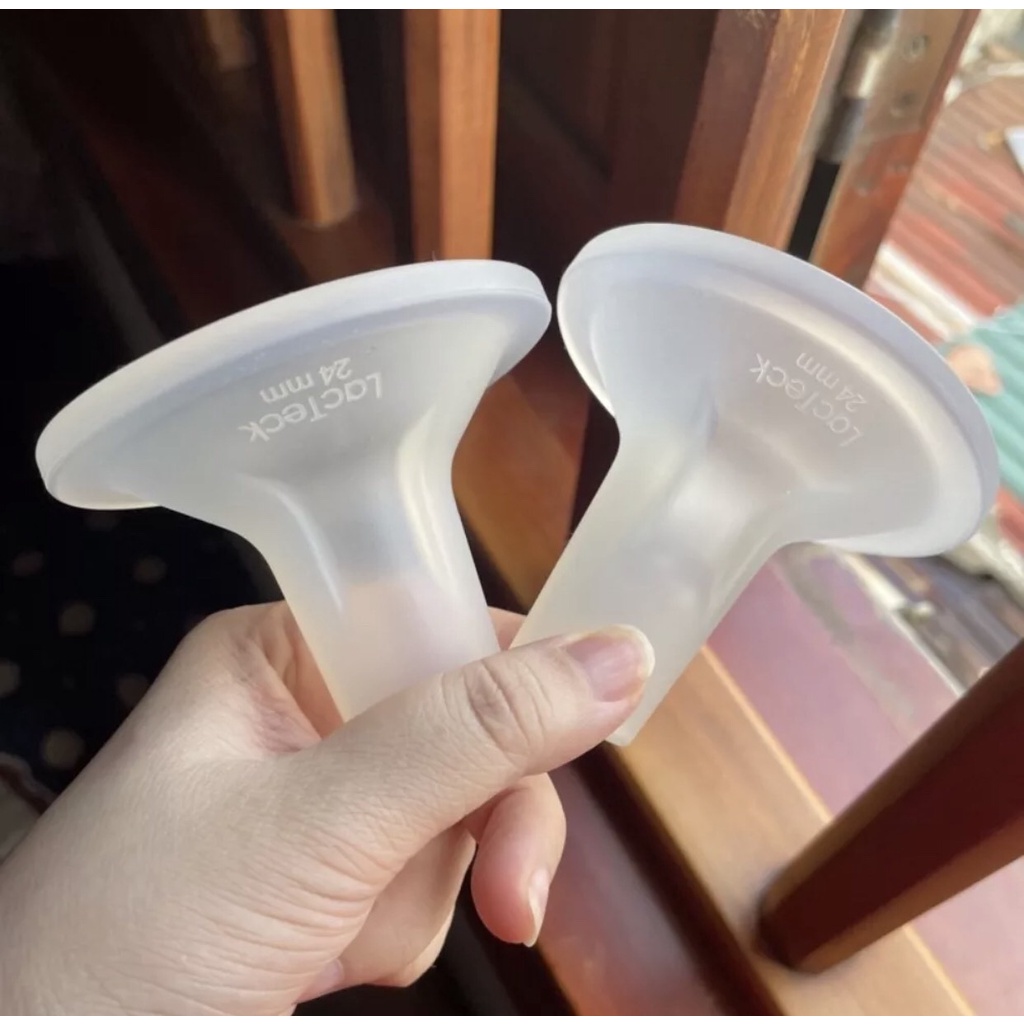 Phễu hút sữa Lacteck Baby Motion silicon mềm chính hãng USA