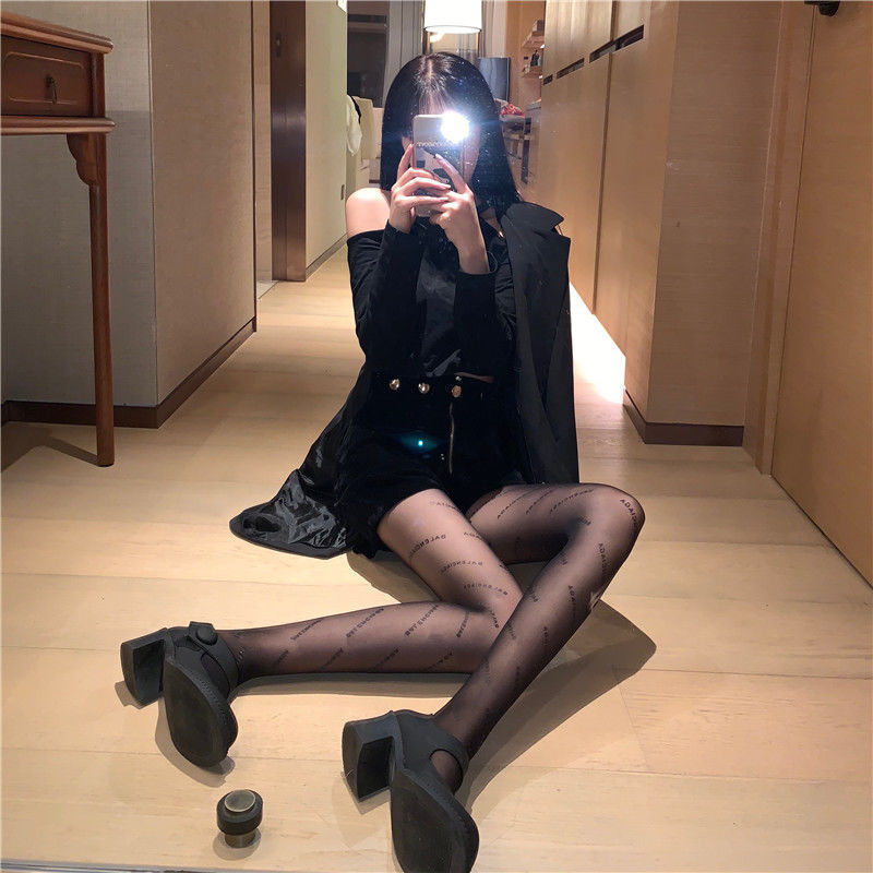 Quần Tất Lưới In Chữ Thời Trang Xuân Hè 2021 Cho Nữ