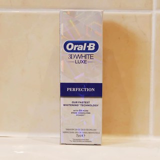 Kem Đánh Răng Oral 3D White