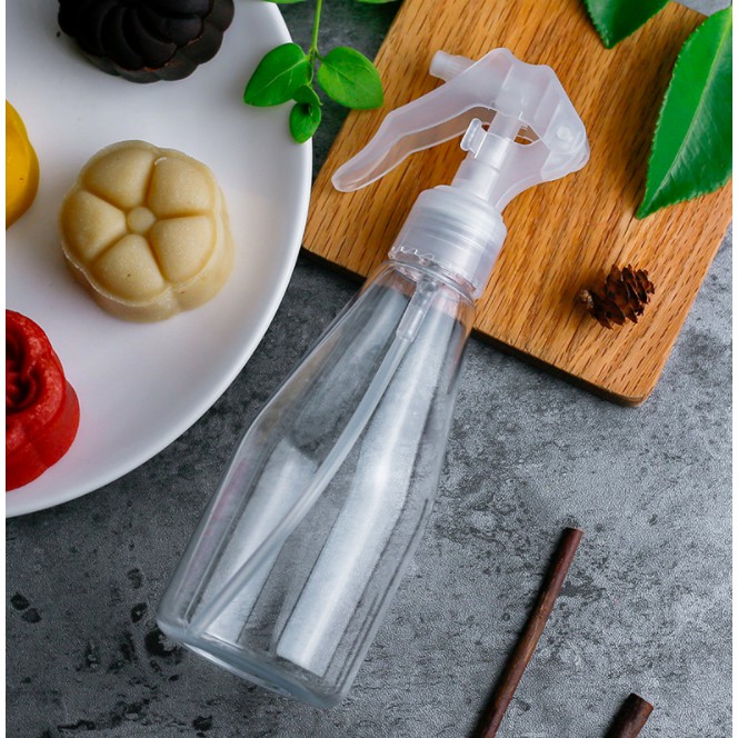 Bình xịt nhựa