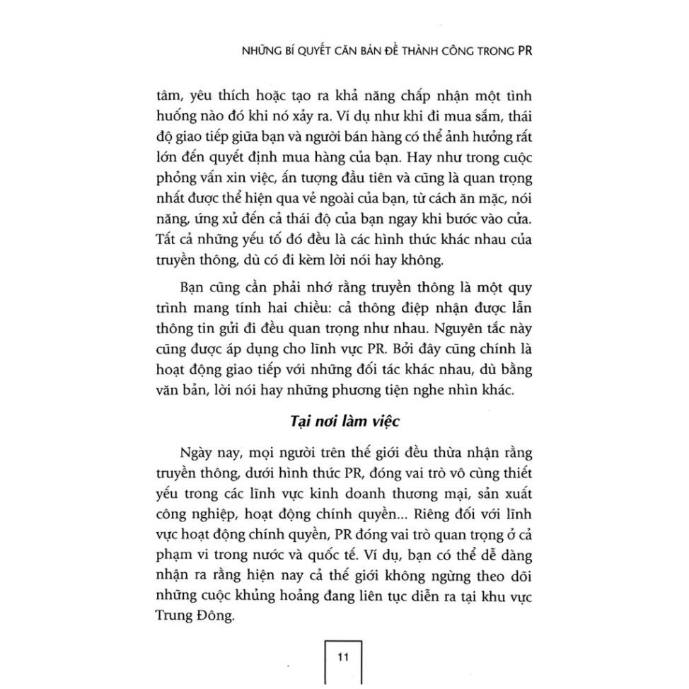 Sách First News - Những Bí Quyết Căn Bản Để Thành Công Trong PR (Tái Bản 2012)