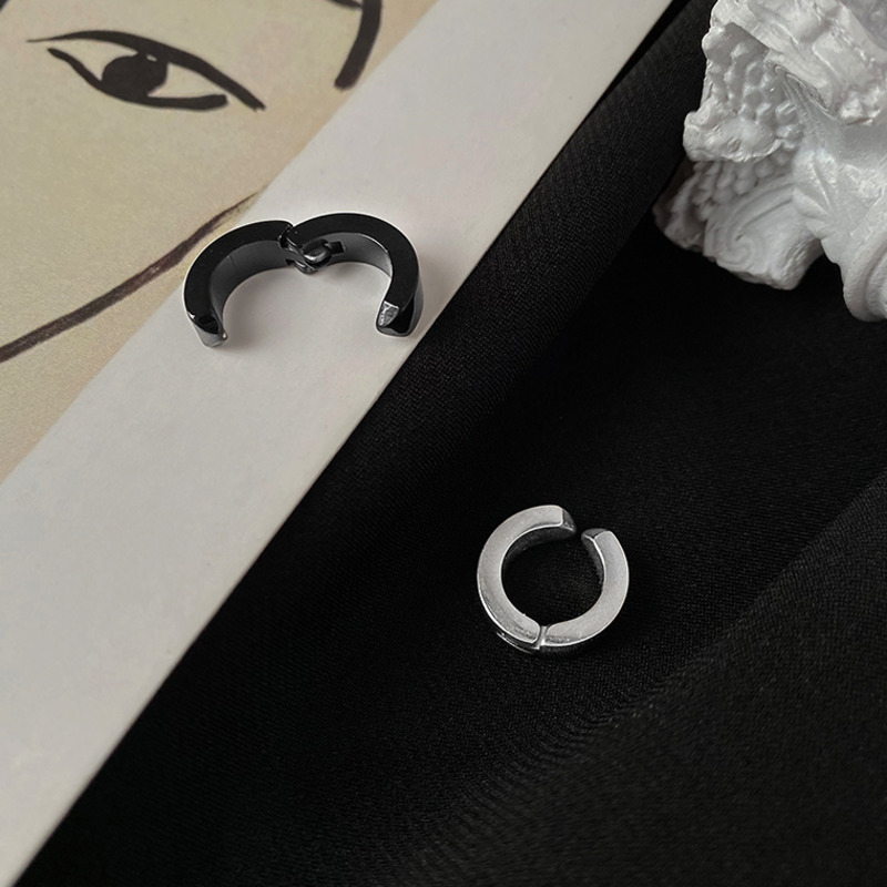 Khuyên Tai Thiết Kế Cá Tính Độc Đáo Hợp Thời Trang