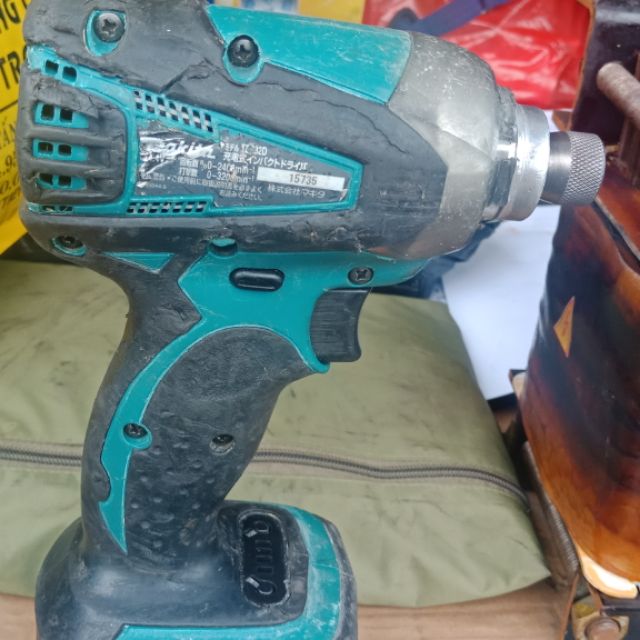 Máy  bắn vít  makita td  132