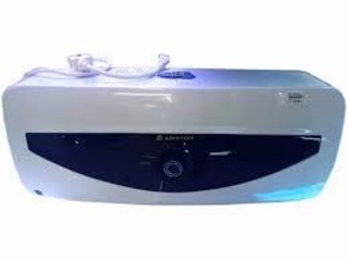 Bình nóng lạnh Ariston Blu 20L 2,5 FE