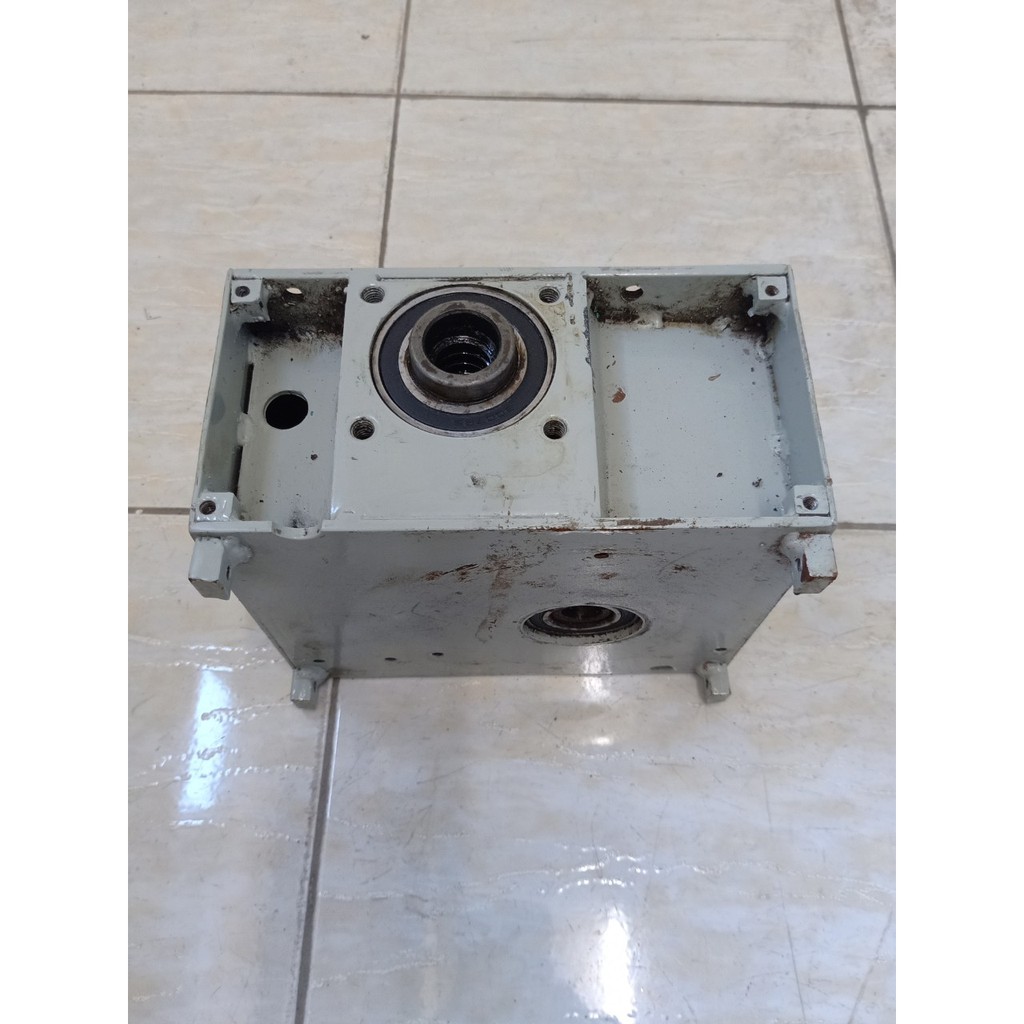 Hộp số giảm tốc