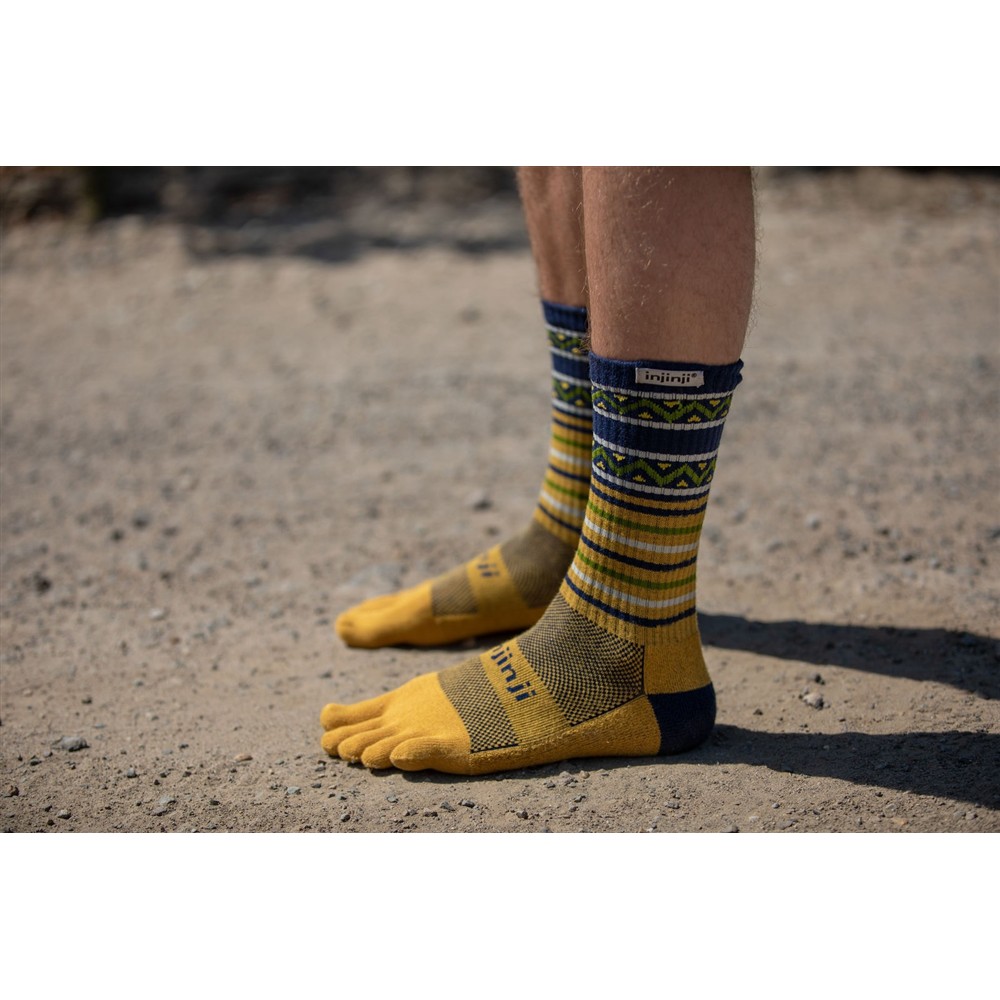 Vớ chạy trail 5 ngón Injinji TRAIL Midweight Crew