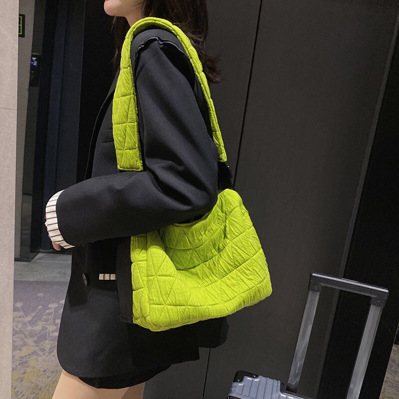 Túi Xách Cỡ Lớn Xanh Dạ Quang Phong Cách StreetStyle