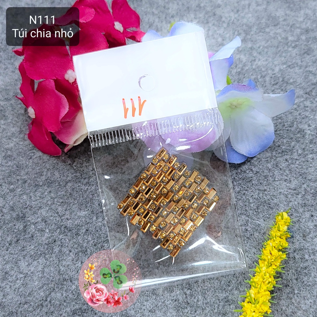 Mã N111 - Set phụ kiện , chuẩn chất lượng, đính dán móng, siêu sang chảnh.