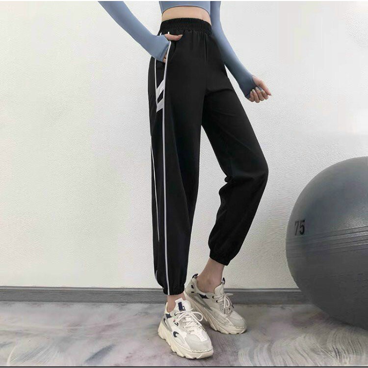 Quần jogger tập thể thao chữ sọc SIÊU NHẸ, ống dáng bo chun,cạp phẳng, gen bụng tôn dáng