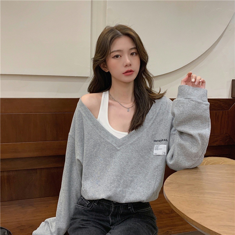 Áo croptop hở vai thiết kế dáng ôm năng động thời trang dành cho nữ | BigBuy360 - bigbuy360.vn