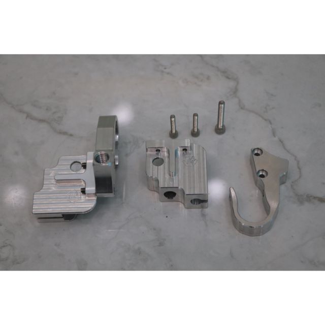 Cùm côn Suzuki Axelo CNC