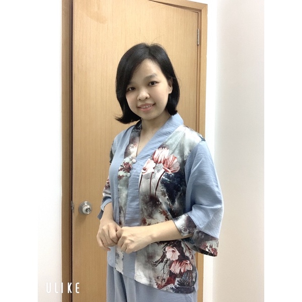 Trang phục lam đi lễ chùa phối gấm sang trọng