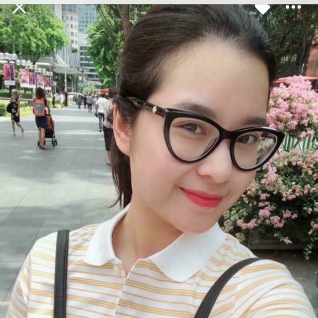 Áo Polo hàng chính hãng.