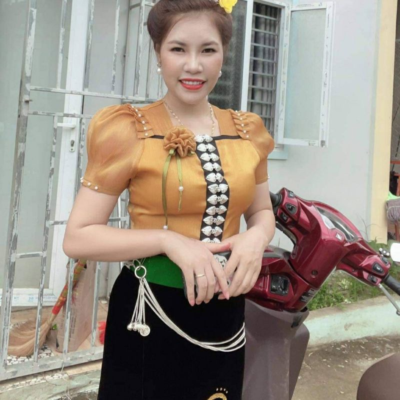 Áo Cóm Dân Tộc Thái